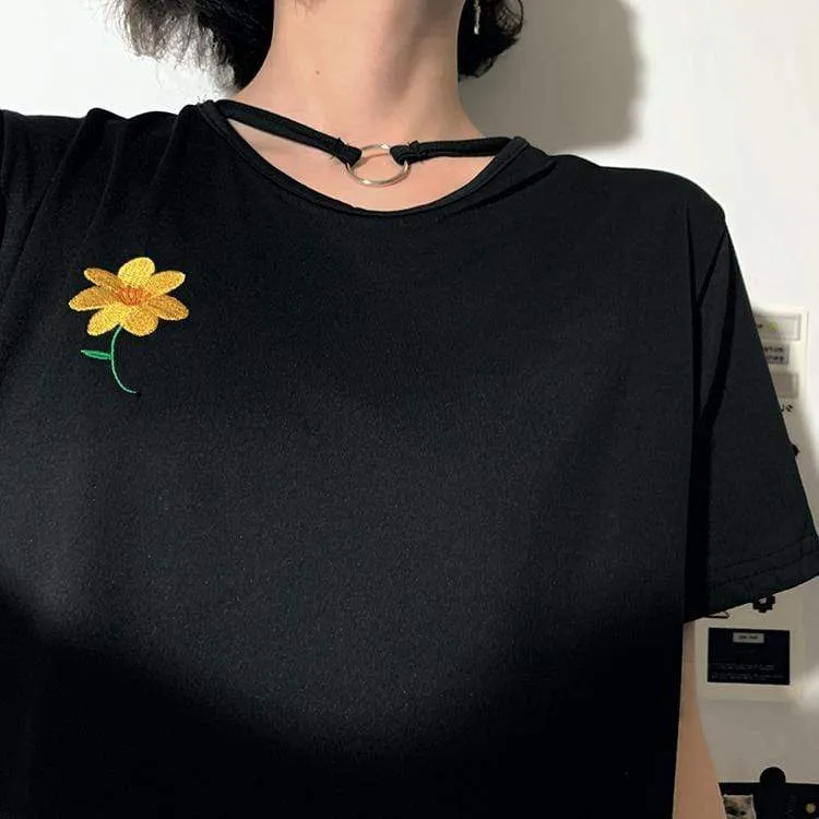 Women's Casual Flower Embroidered Cutout T-shirts With Ring